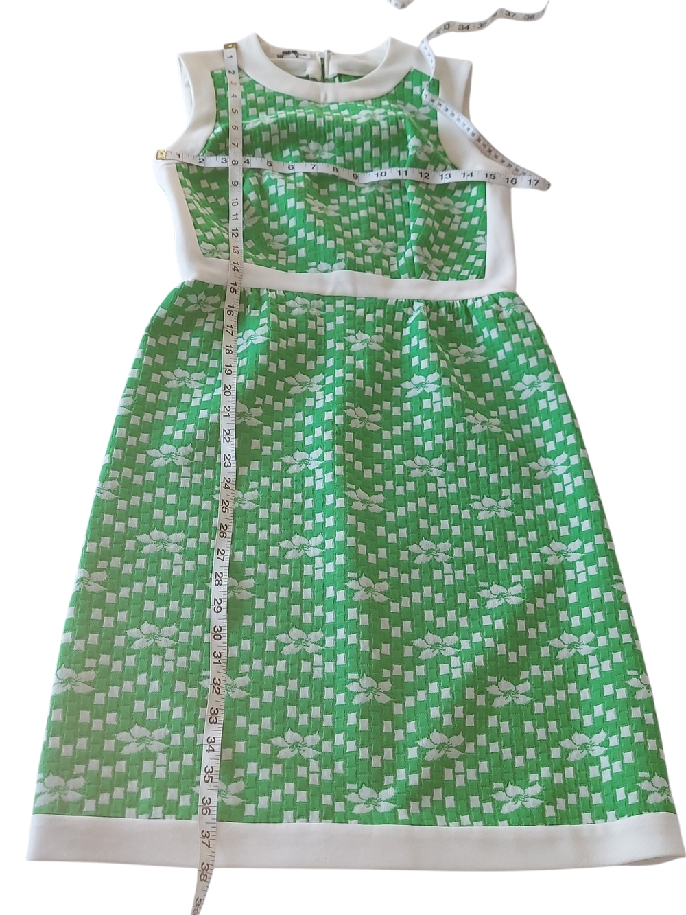 Vintage Green and White Sleeveless Midi Dress - Picture 5 of 10